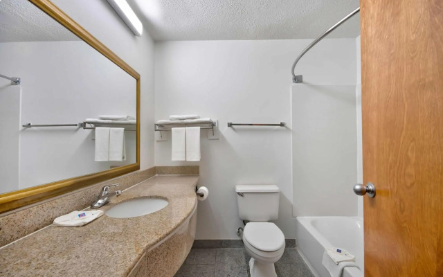 Motel 6 Walton, KY - Richwood - Cincinnati Airport South