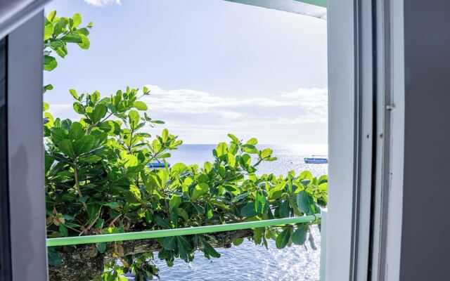 Ocean's Edge Lodge Restaurant & Bar C