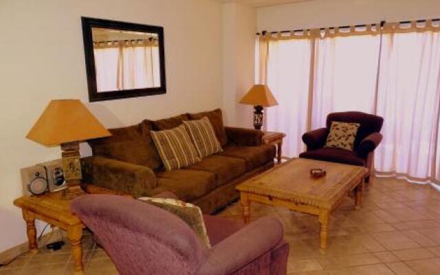 Delphin 303A - 2 Br Condo