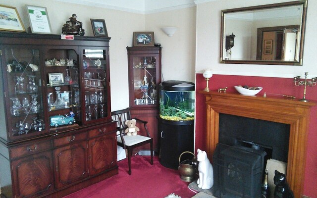 Meadowlea Guest House