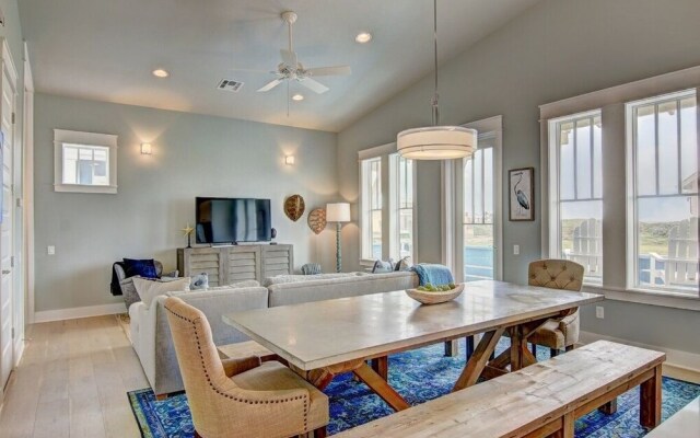 Vitamin Sea At Sunflower Beach