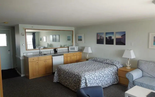 Pelham House Resort