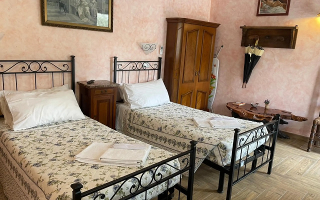 Hotel Diffuso Il Portichetto Vezio Perledo