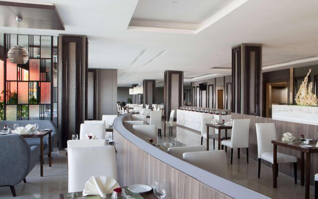 Grand Mercure Solo Baru