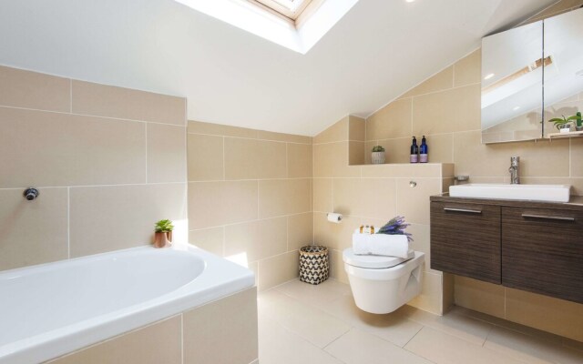 The Dunworth Mews Apartment - ANB