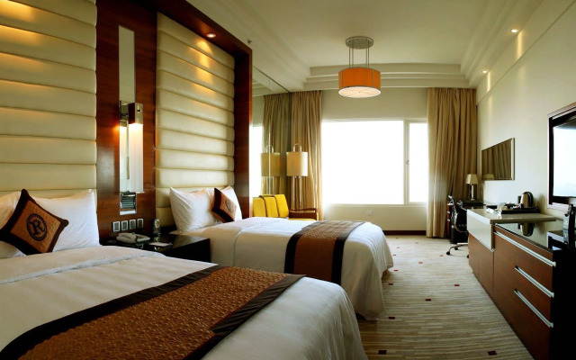 Royal Halong Hotel