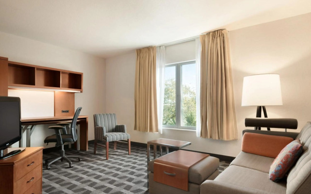 Towneplace Suites by Marriott Boca Raton