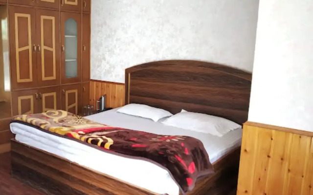 Goroomgo Himsutra shimla