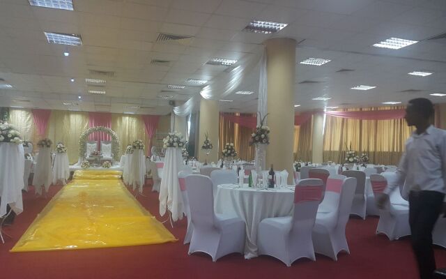 Friendship International Hotel