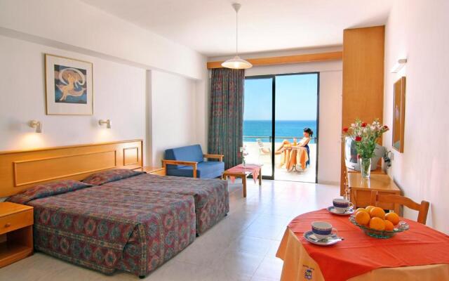 Corallia Beach Hotel Apartments