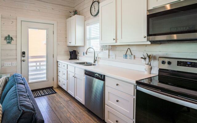 Hammerhead 2 Bedroom Home