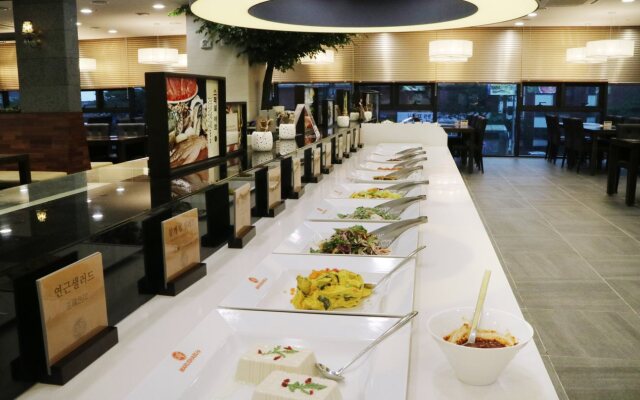 Seogwipo JS Hotel
