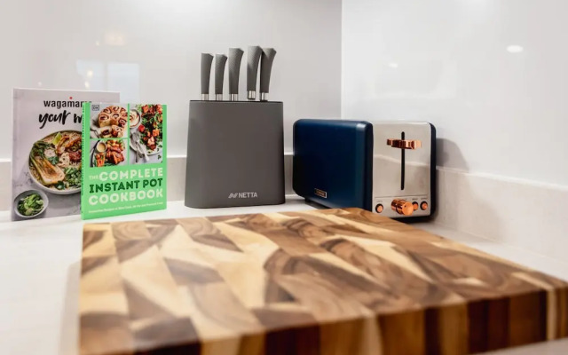 The Itchen River Apartments