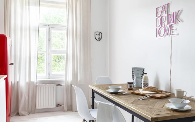 Апартаменты на набережной канала Грибоедова 42