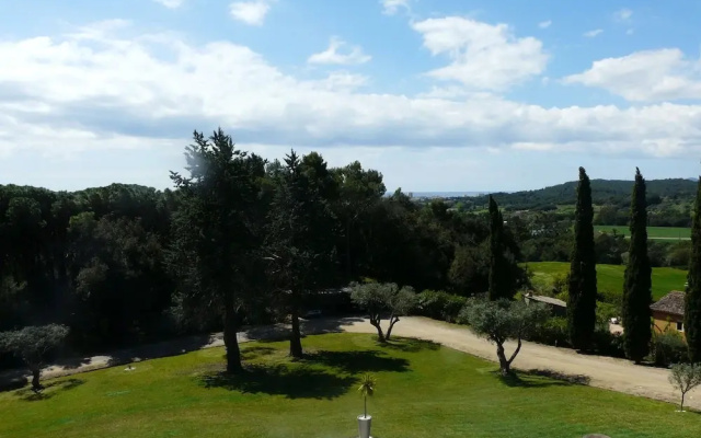 Cala Castell Suites