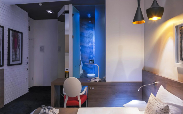 Eter Hotel