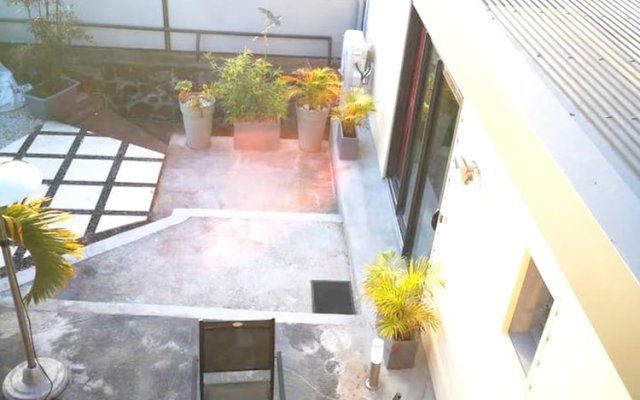 Apartment With One Bedroom In Saint Joseph With Pool Access Furnished Terrace And Wifi