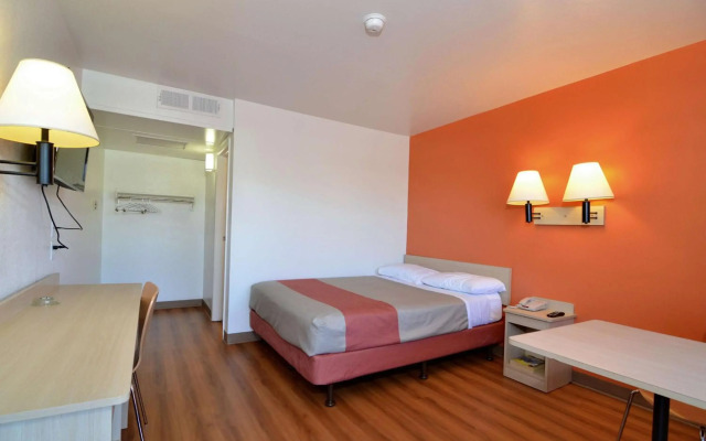 Motel 6 Indio, CA - Palm Springs