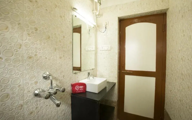 OYO Rooms Calangute Holiday Street 2