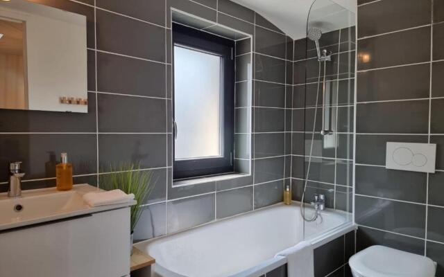Rive Sud - Charming Maisonette 2 P - City Center