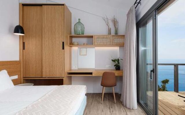 Anemos 4 Seasons Luxury Villas