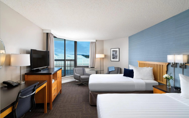 Inn at Laurel Point