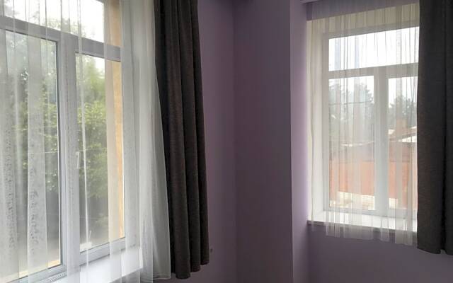 Kmg Hotel
