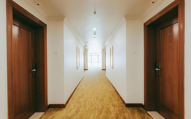 Ha Long New Day Hotel