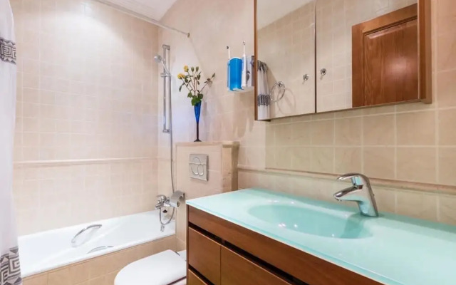 Villa - 4 Bedrooms with Pool and WiFi - 104238