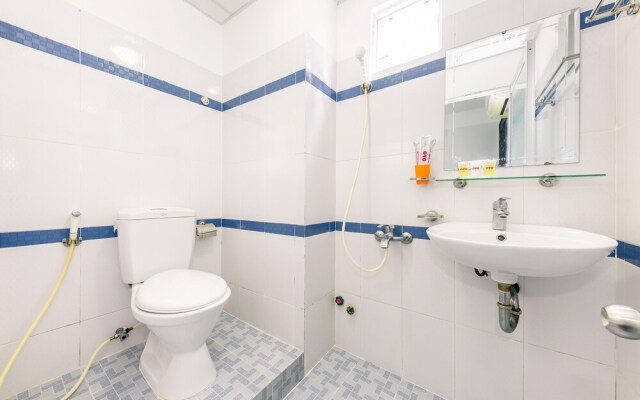 Hon Do Hotel by OYO Rooms
