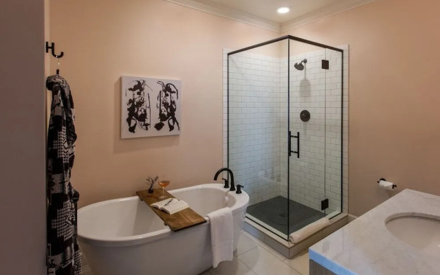Atticus Hotel
