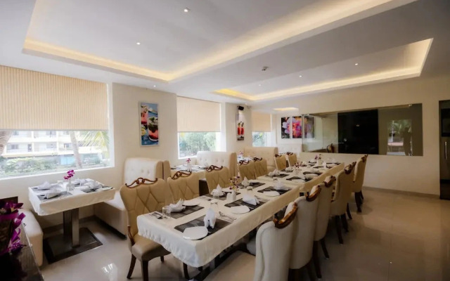 Lamour Beach Resort