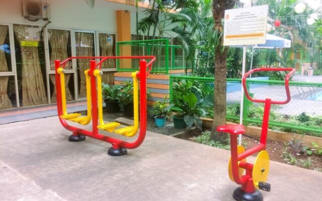 Simply 2BR Gading Icon Apartment