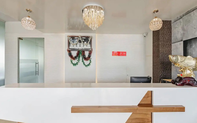 OYO 24959 Slv Royal Inn