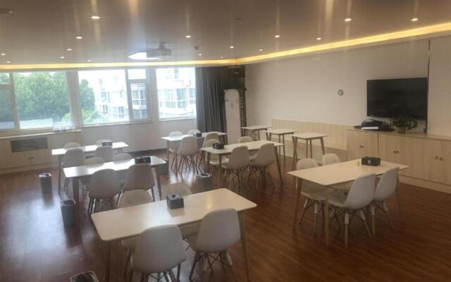 7Days Premium Zibo Huantai Xinyu Building Branch