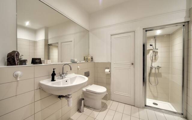 Beautiful One Bedroom in Edinburgh's Town Centre