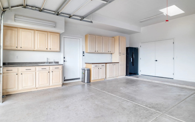 Montoya By Avantstay Pool, Putting Green, Views