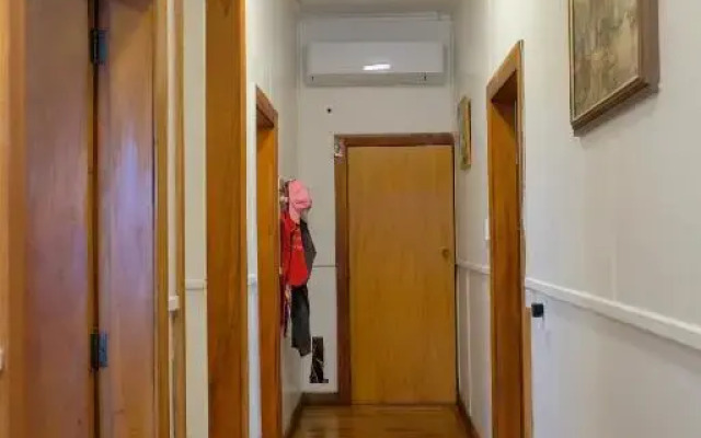 3 spacious bedrooms