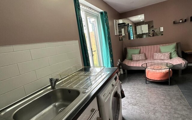 Beautiful 1-bed Apartment in Cardiff