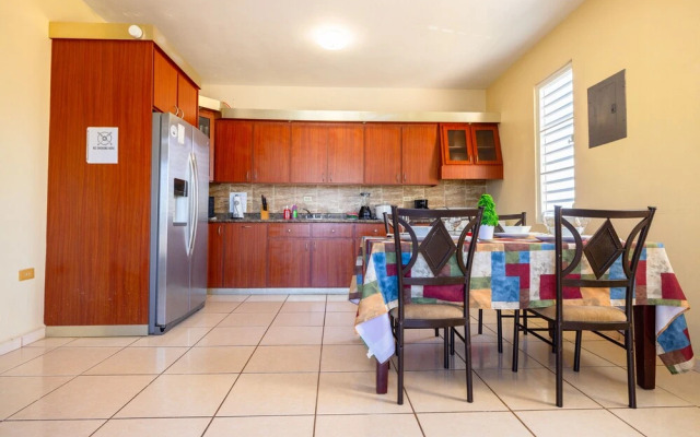 Colinas del Atlantico Vacational House 2nd Floor
