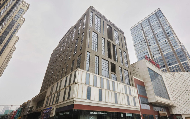 Jinjiang Metropolo Zhengzhou Erqi Wanda Plaza