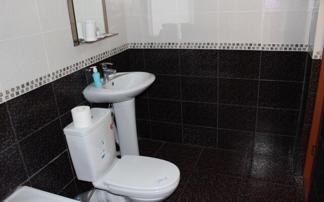 Lyubimyy Bereg Guesthouse