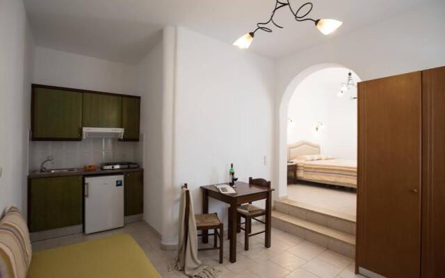 Esperides Apartments & Suites