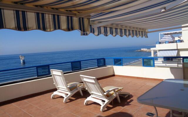 Frontal Sea Views 368