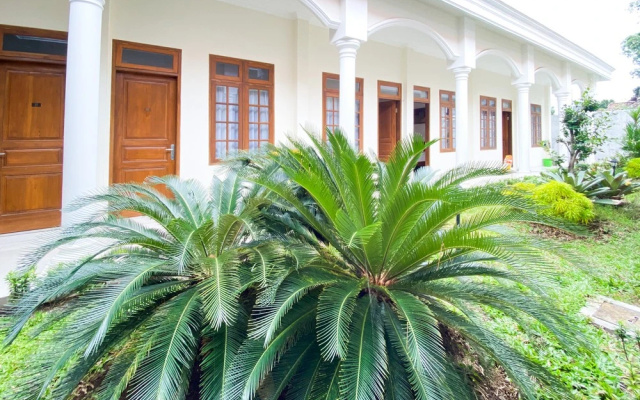 Raden Mansion Jember Urbanview
