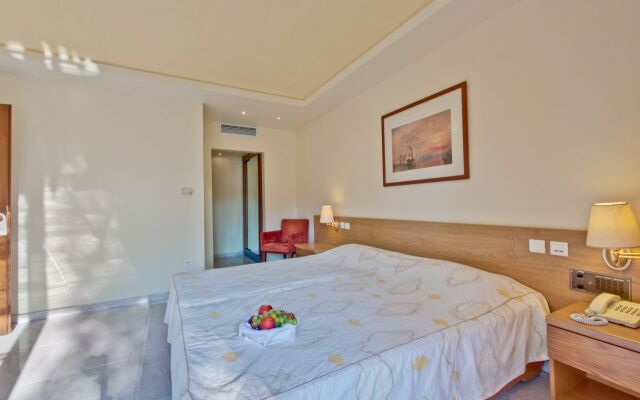 Possidi Holidays Resort & Suite Hotel