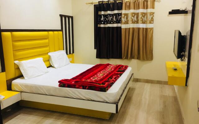 Hotel Tushar Continental
