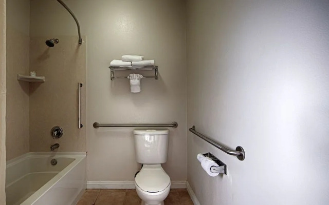 Irvine Suites Hotel