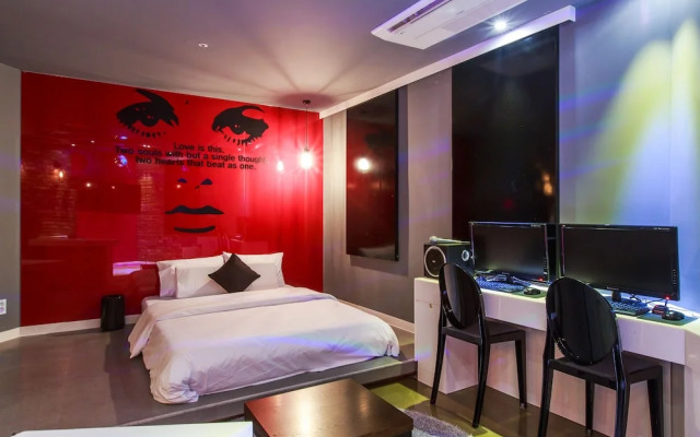 Plein Hotel