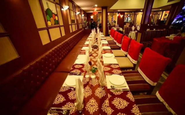 Grand Continental Hotel